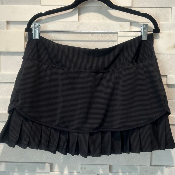 ATHLETA  Good Match Black Striped Skirt Skort Tennis Pickleball Running Active L - Picture 1 of 6